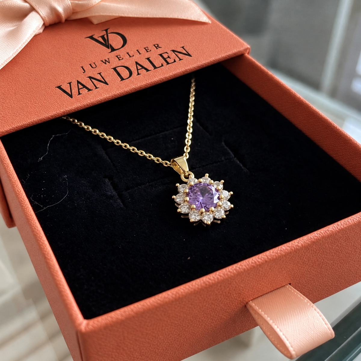 Zonnebloemketting met amethist | Goud