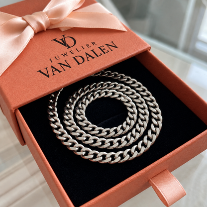 Cubaanse ketting met grove schakels | Wit goud