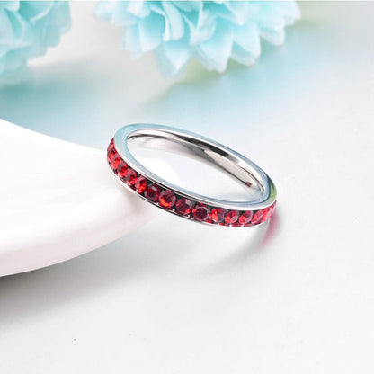 Robijn eternityring in wit goud