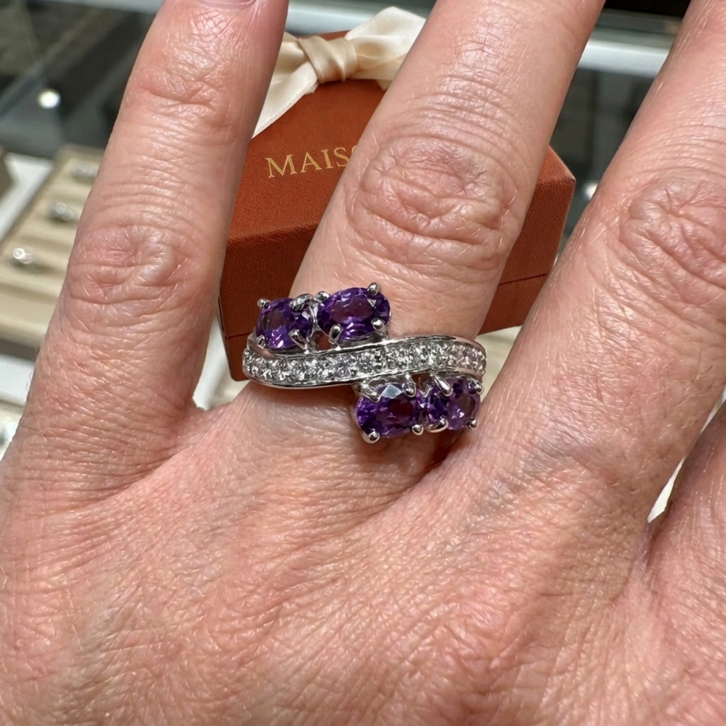 Ring Flow Lavendel in wit goud