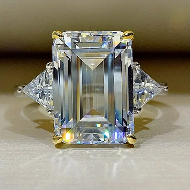Ring Koningin in goud