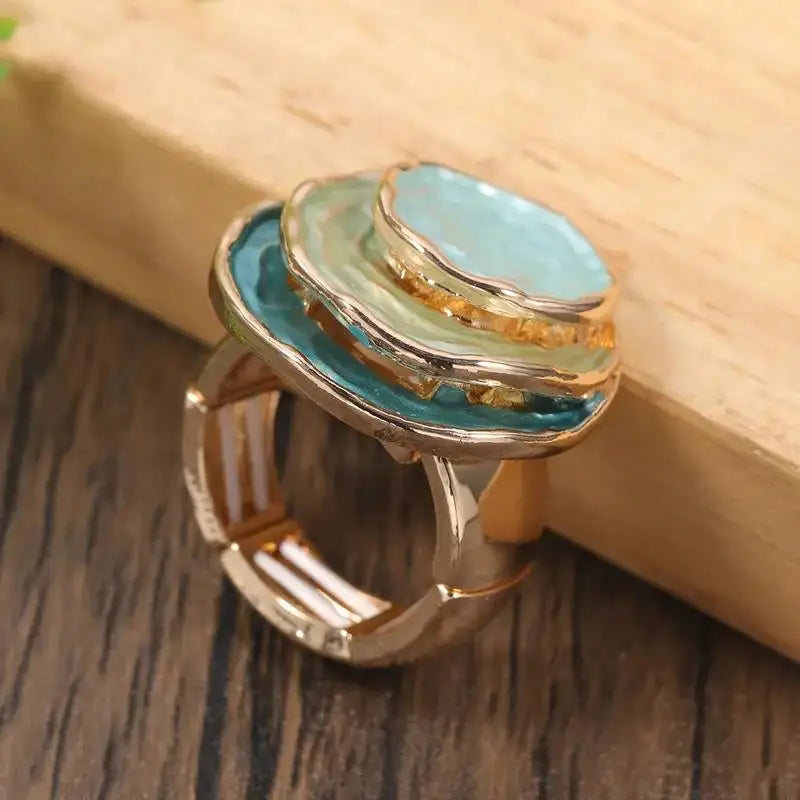 Retro ring met drie lagen in goud