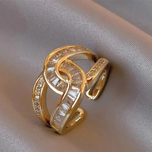 Elegante ring met strik in goud