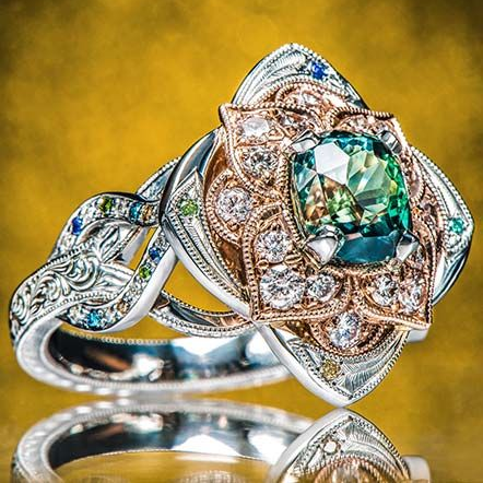 Retro ring met stralende bloem in wit goud