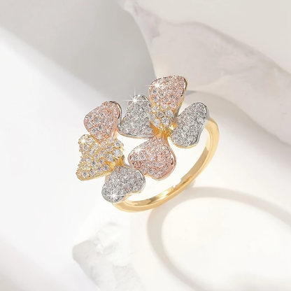 Ring met natuurlijke elementen in goud