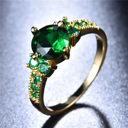 Ring met smaragd in goud