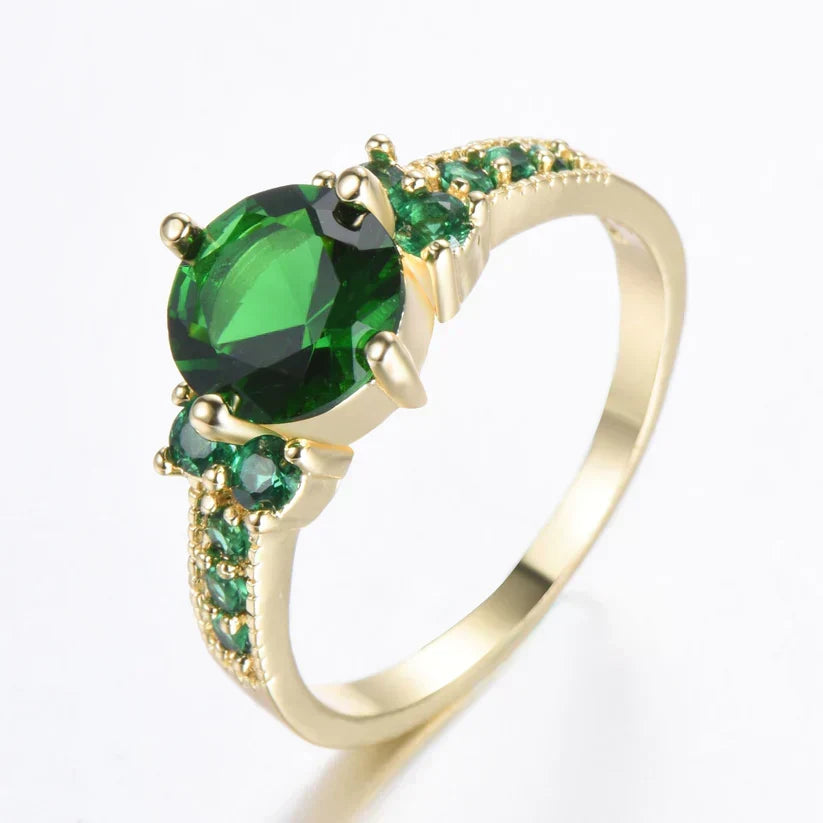 Ring met smaragd in goud