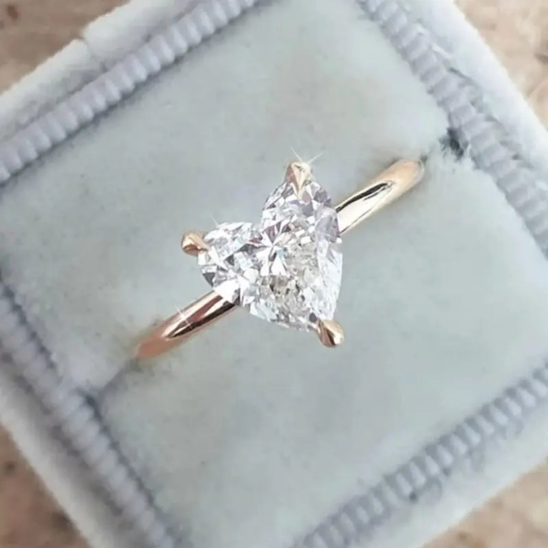 Fijne ring met glinsterend hart | Goud