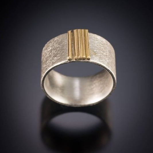 Retro filigraanring in goud
