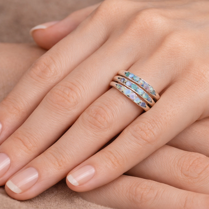 Retro ring met gelaagde blauwe stenen in wit goud