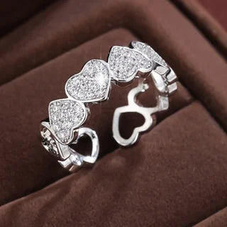 Kristallen ringen in goud