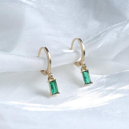 Elegante oorbellen Louisa met smaragd in goud