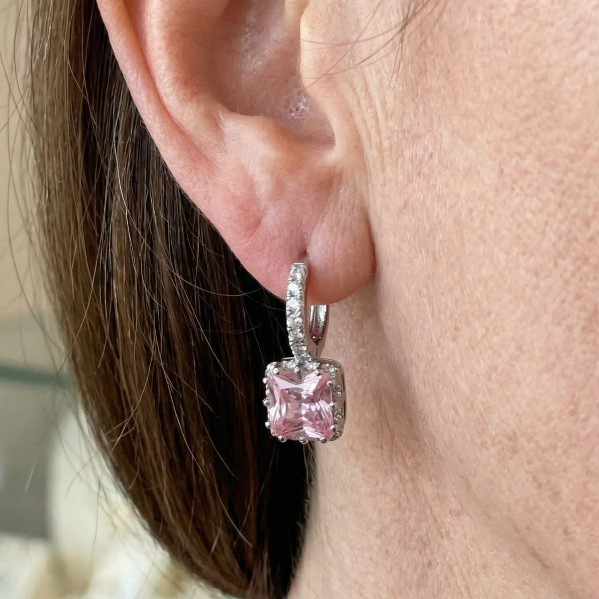 Stralende roze oorringen | Witgoud