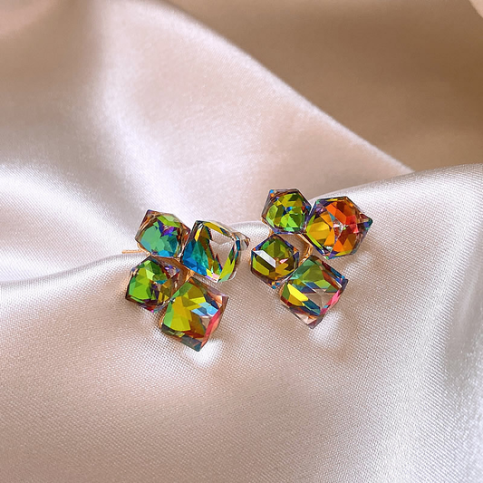 Elegante oorbellen met kleurrijke steentjes | Goud