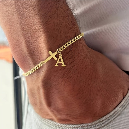 Gekruiste initialenarmband in goud