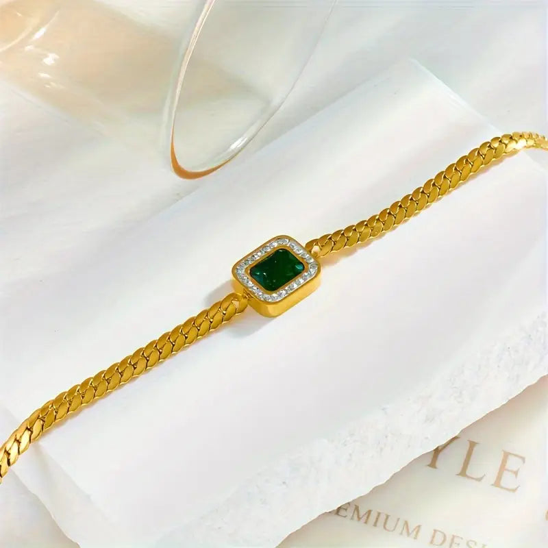 Groene armband Joanna met smaragd in goud