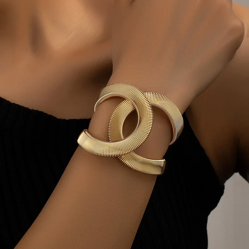 Elegante dubbele armband in goud