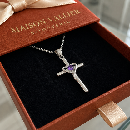 Ketting met amethist kruis in wit goud