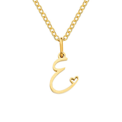 Initialenketting met hart in goud