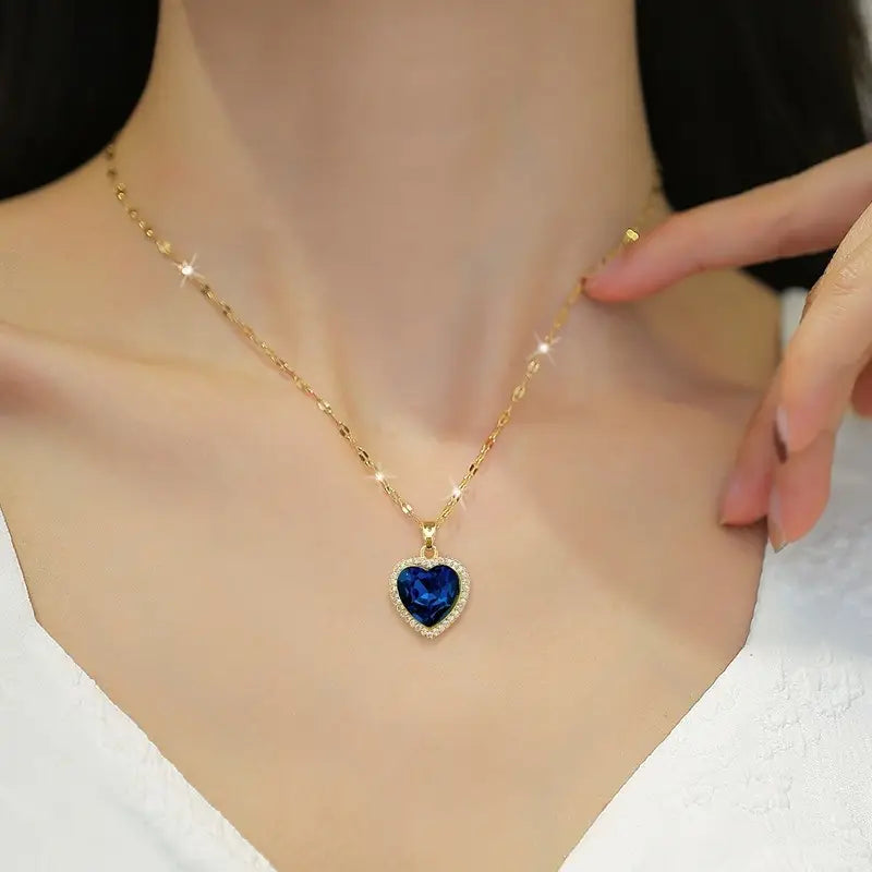 Ketting Jaselle Vireyne in goud