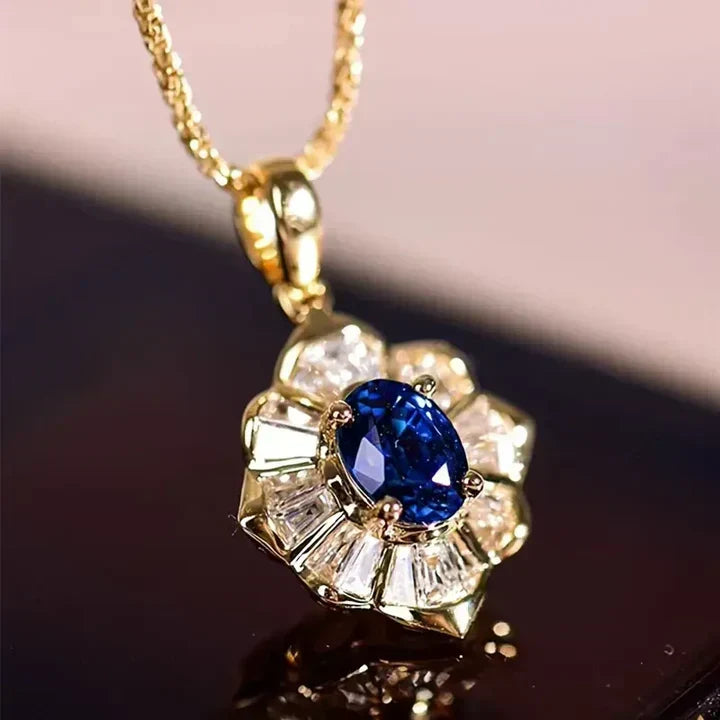 Blauwe ketting in goud