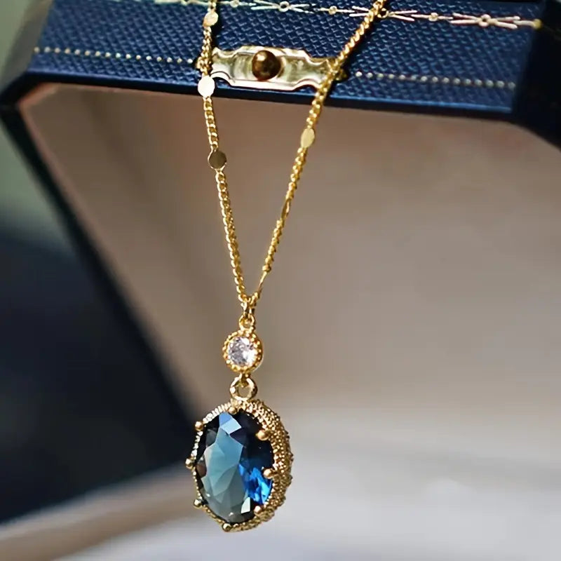 Ketting Thessia Lunebray in goud