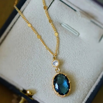 Ketting Thessia Lunebray in goud