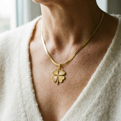 Klaverketting in goud