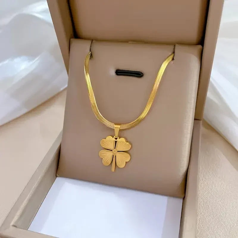 Klaverketting in goud