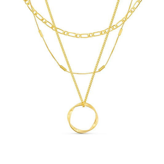 Drierijige ketting met open cirkel in goud