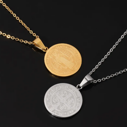 Ketting met ronde O-hanger in goud