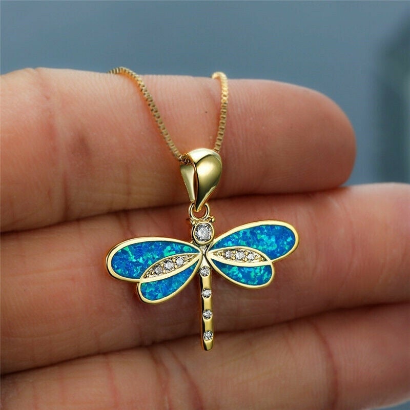 Ketting met libelle en opaal in goud