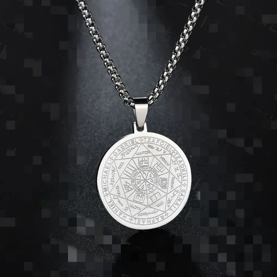 Ketting met engelenmedaille en zes sterren | Goud