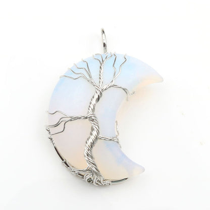 Ketting met kristallen levensboomhanger in goud