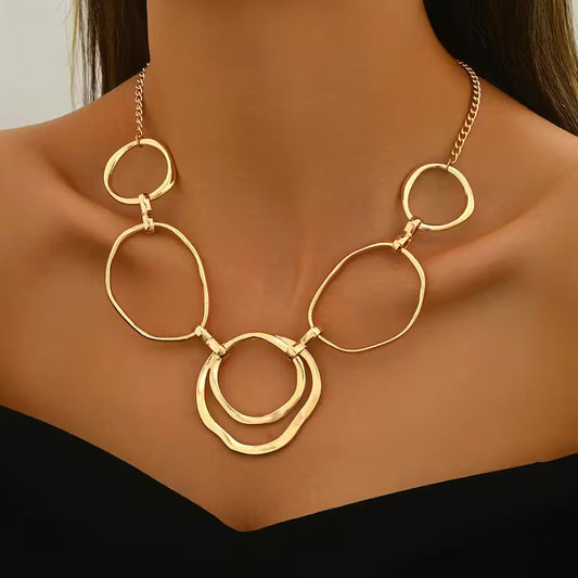 Hangerketting geïnspireerd op klassieke elegantie | Goud