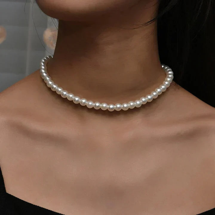 Klassieke ketting met madeliefjes in goud