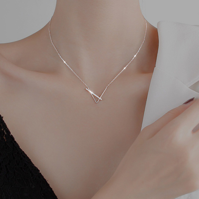 Glinsterende ketting in wit goud