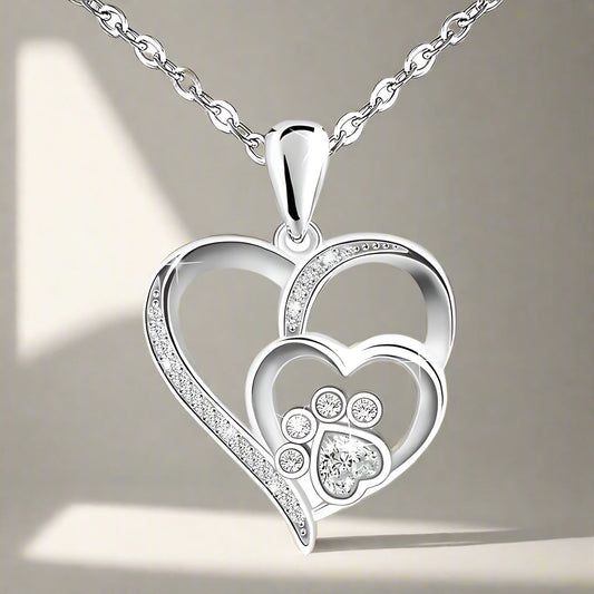 Ketting met pootje en glinsterend hart | Witgoud