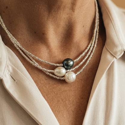 Natuurlijke parelketting in goud