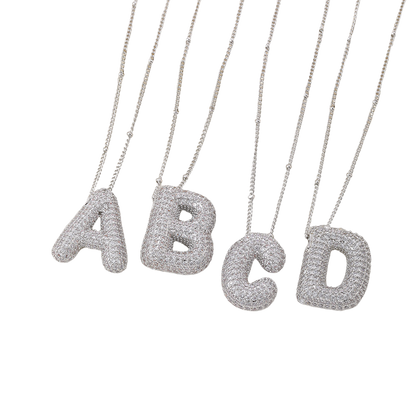 Initialenketting met bubbelletters | Witgoud