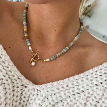 Retro ketting met stenen in goud