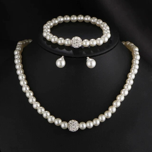 Elegante parelset in goud