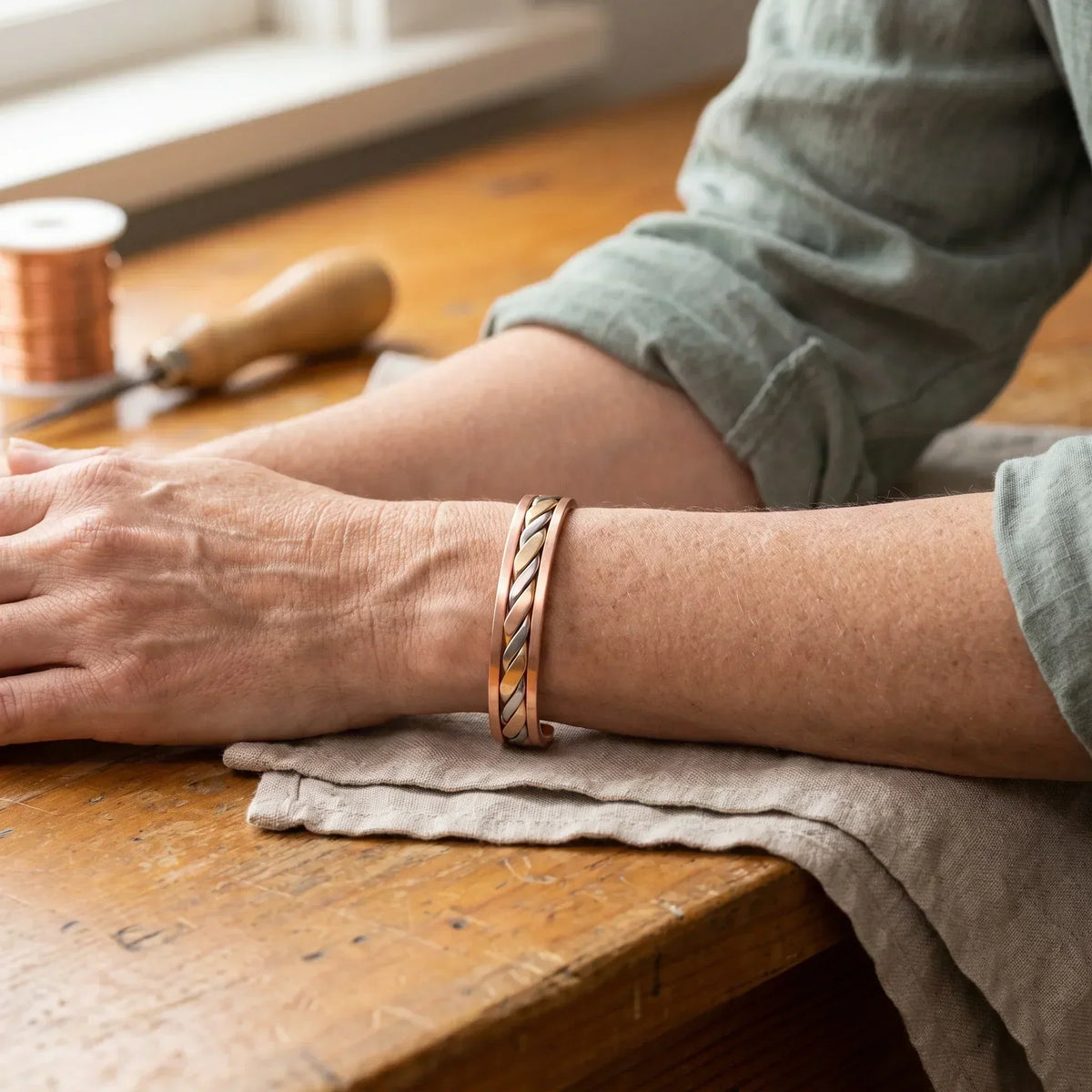 Koperen armband Knop